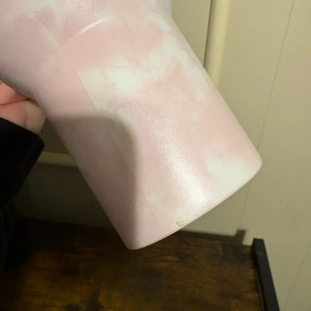 Stanley Pink and White Tumbler with Handle - Picture 4 of 4